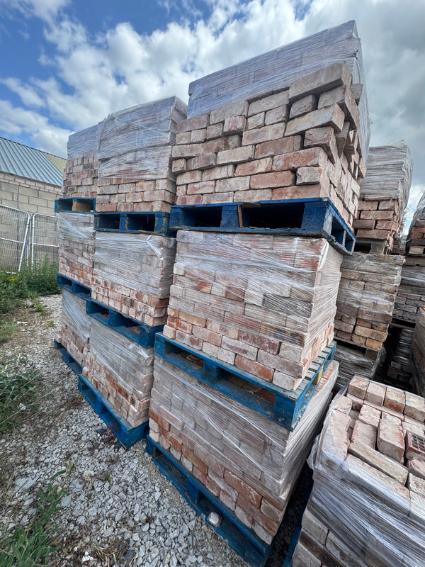 Reclaimed 72mm x 30mm wire cut brick