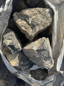 Reclaimed large quartz stone